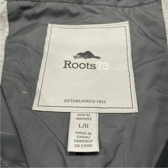 Roots 73 Hargrave bomber jacket Men’s Size Large Lightweight Snaps Black Grey - Picture 4 of 8